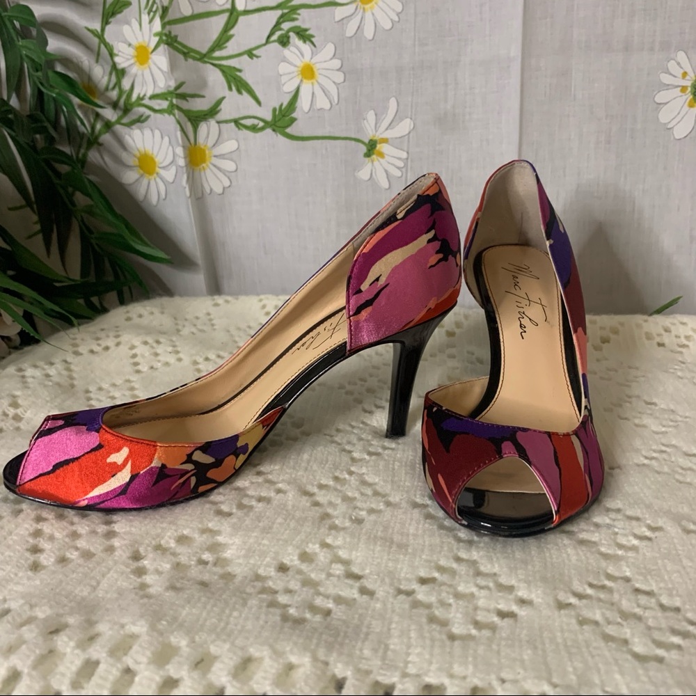 Marc Fisher colorful jewel tone peep toe heels - Picture 3 of 12